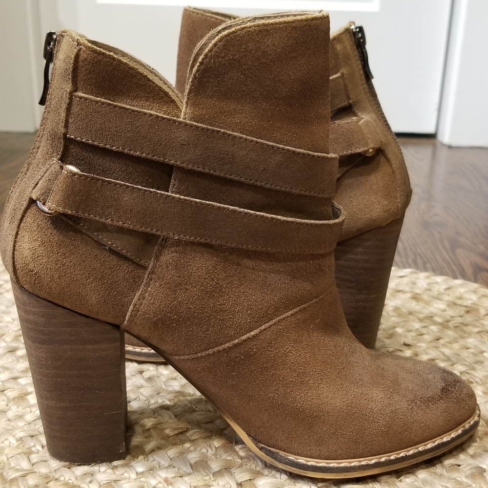 Chinese Laundry block heel booties